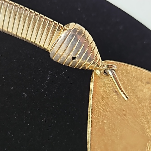 Trifari 80s Geometric Modernist Enamel Statement Omega Necklace Signed - Picture 7 of 8